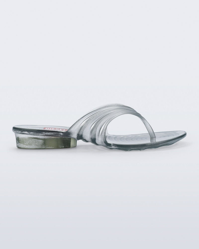Quantum Flip Flop