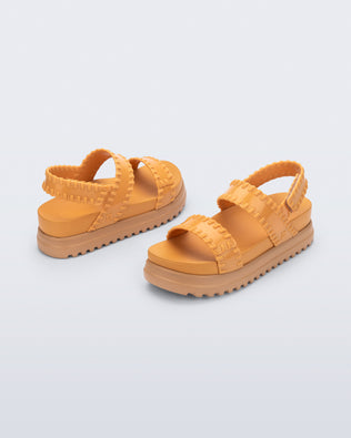 Product element, title Dune in Caramel/Beige
 price €119,00