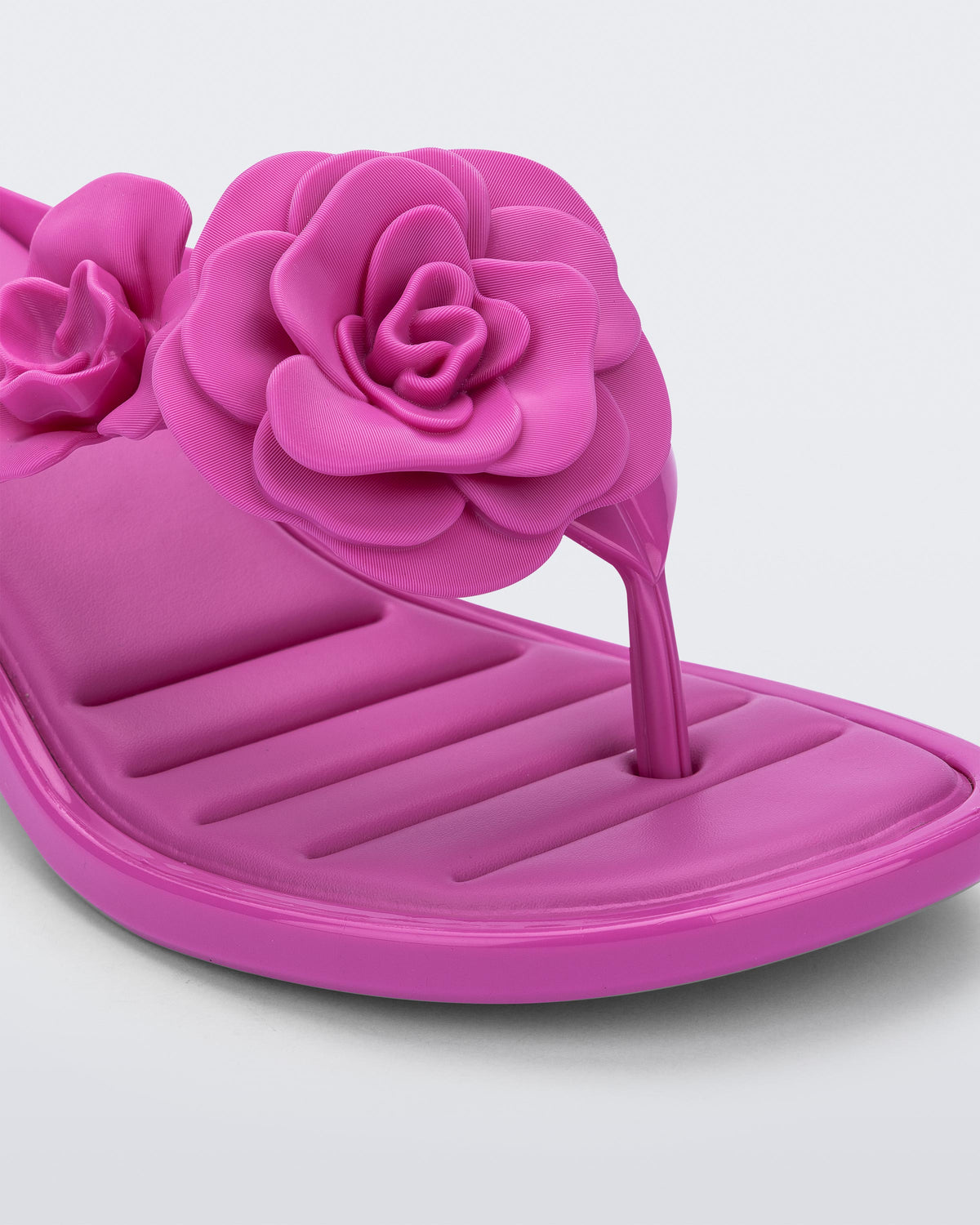 Kitten Heel Petals