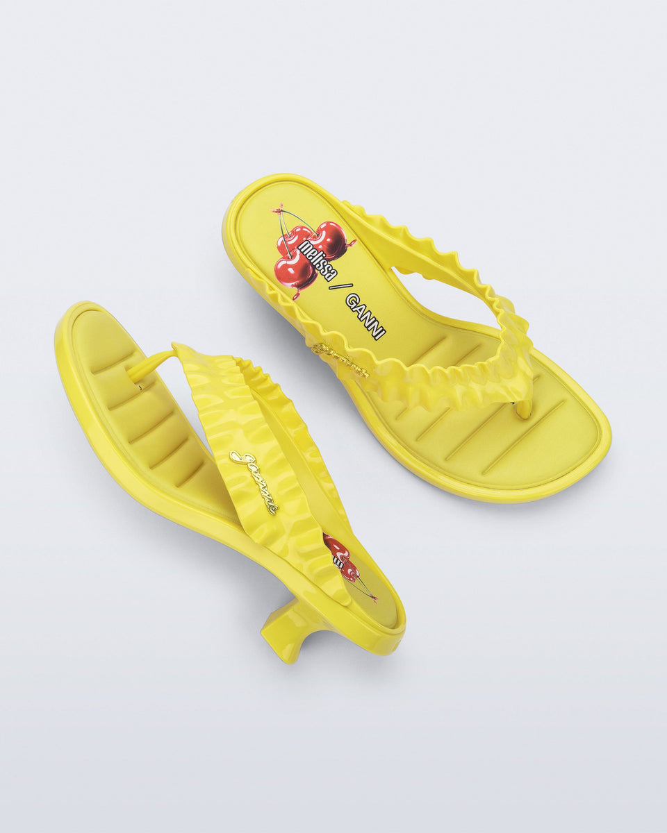 Kitten Heel Thong in Yellow | Melissa Shoes SK