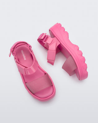 Product element, title Kick Off Sandal in Roze
 price €62,00