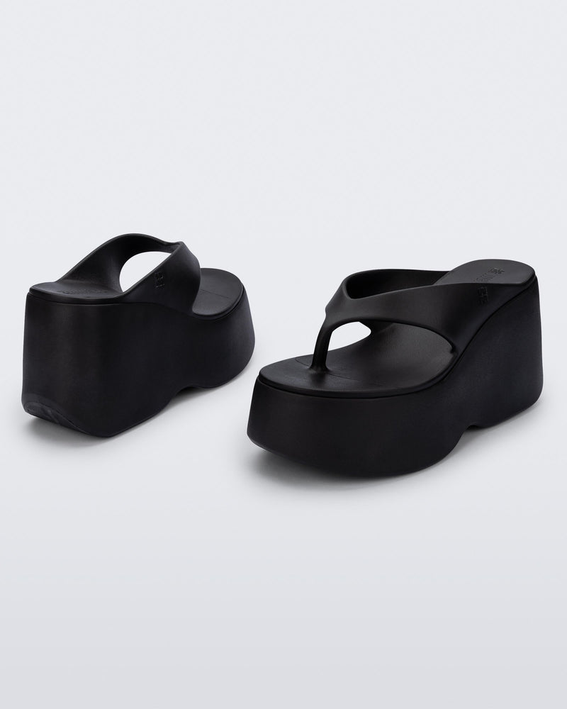 Free Thong Wedge