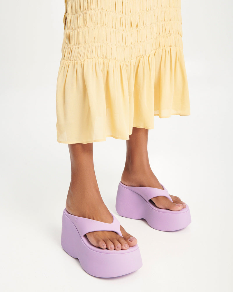 Free Thong Wedge