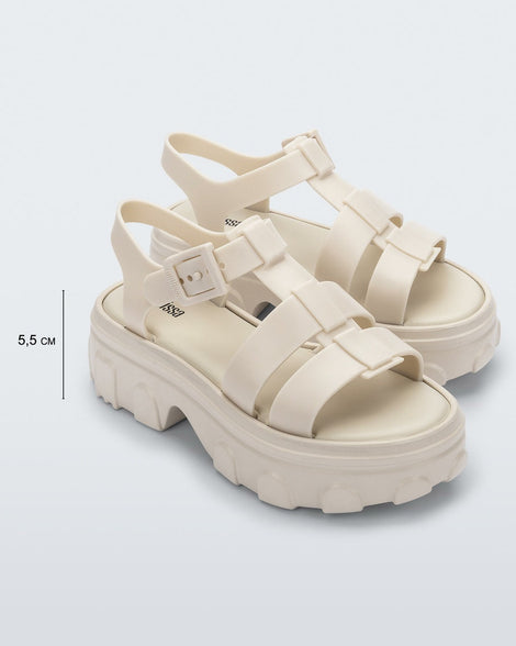 Front view of a pair of green Ella women's platform sandals showing the platform height at 5.5 cm
