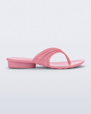 Product element, title Flip Flop in Roze
 price €135,00