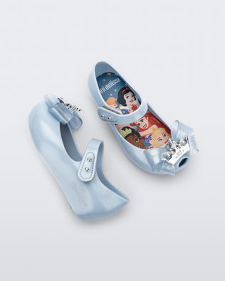 Product element, title Ultragirl Princess in Pearly Blue
 price €75,00