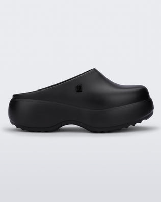 Product element, title Free Clog Platform in Black
 price €77,40