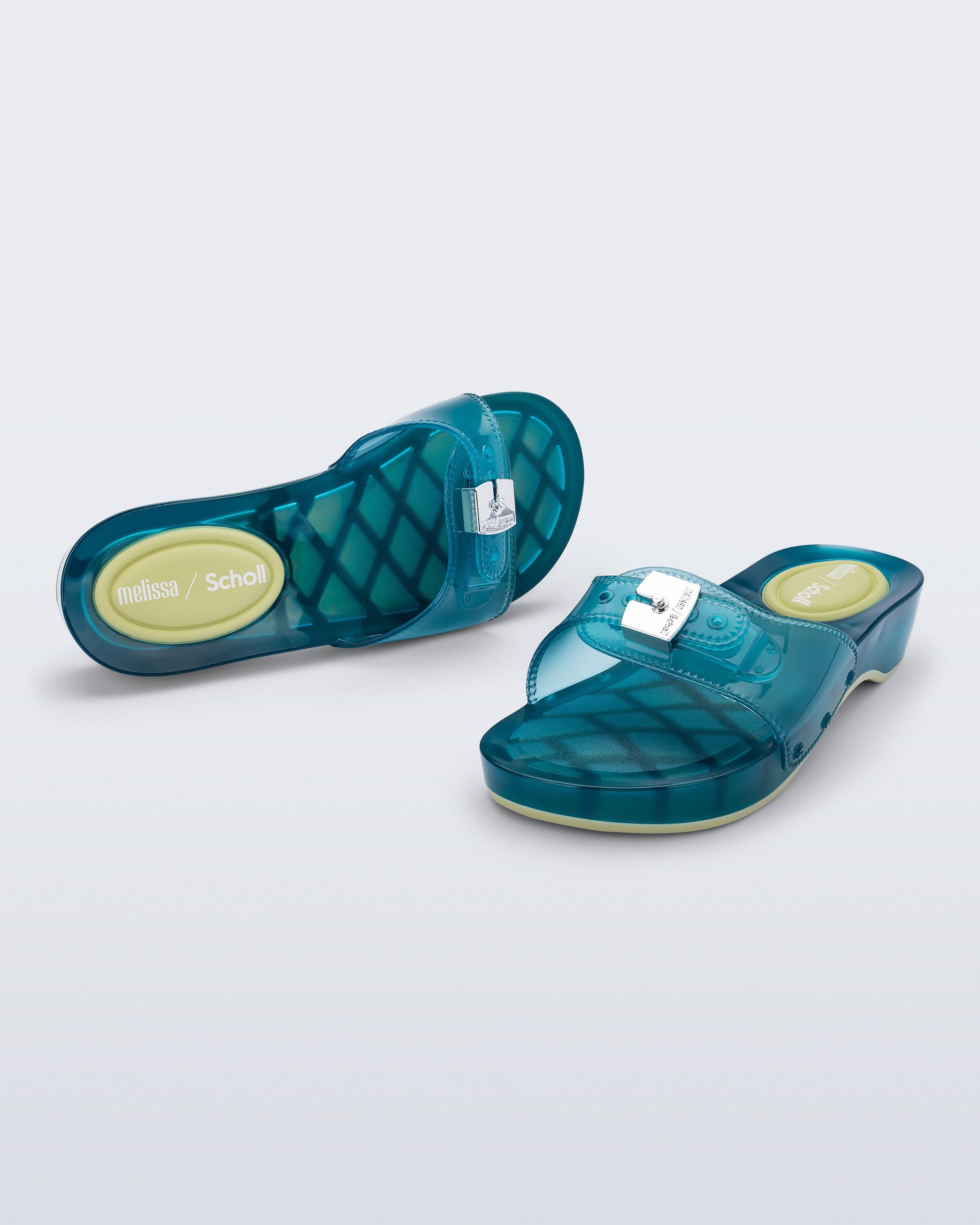 Collina Strada Jelly Shoes Collection | Melissa FI