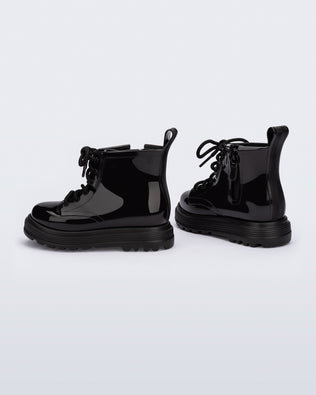 Product element, title Coturno in Black
 price €89,00