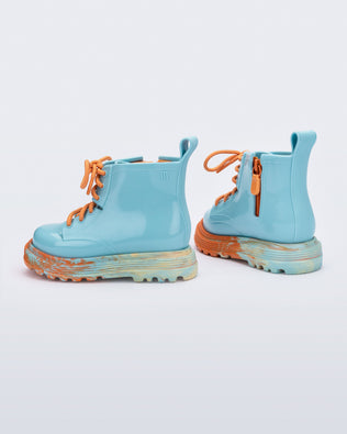 Product element, title Coturno in Blue/Orange
 price €89,00