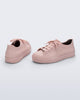 Wow Sneaker