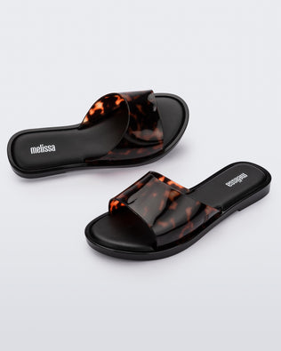 Product element, title Miranda in Black Tortoiseshell
 price €34,50