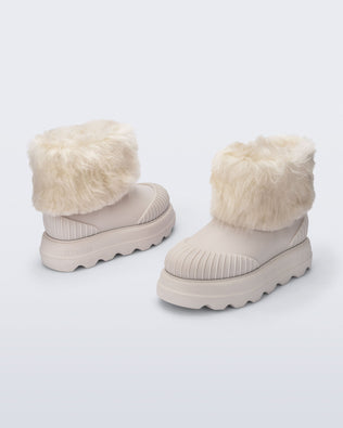 Product element, title Warm Boot in Beige
 price €189,00