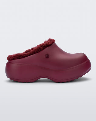 Product element, title Free Clog Fluffy Platform in Red
 price €89,40