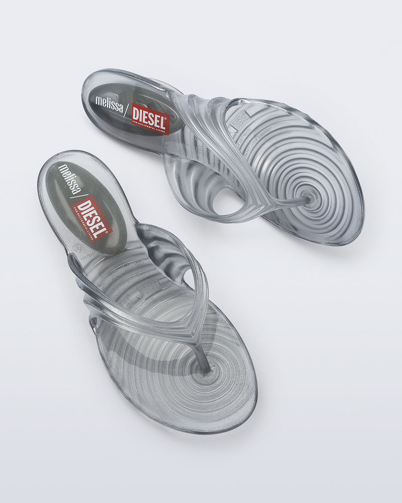 Quantum Flip Flop
