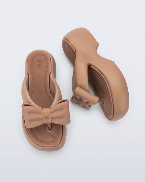 Free Fuzzy Platform Bow