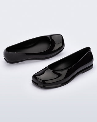 Product element, title Ruby in Black
 price €89,00