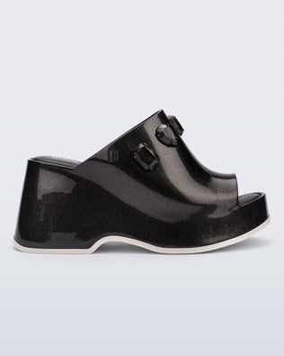 Product element, title Patty Stones in Metallic Black
 price €85,00
