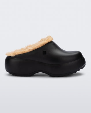 Product element, title Free Clog Fluffy Platform in Black/Beige
 price €89,40