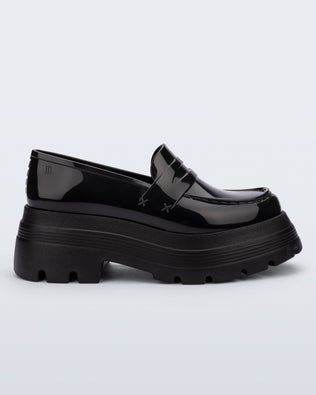 Product element, title Royal High in Black
 price €95,00
