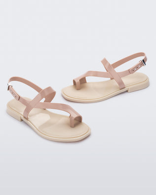 Product element, title Cassie in Pink
 price €41,40