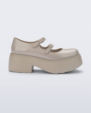 Product element, title Farah in Beige
 price €96,00