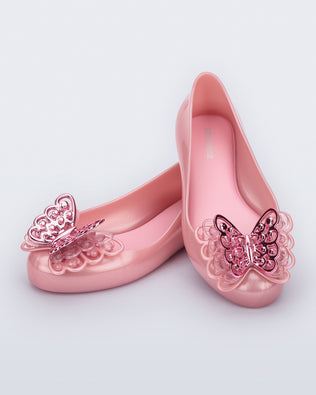 Product element, title Sweet Love Butterfly in Pearly Pink
 price €41,40