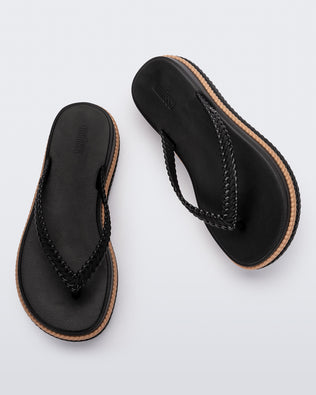 Product element, title Leblon in Black/Beige
 price €39,50