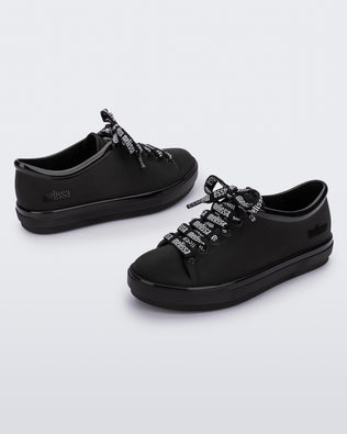 Product element, title Hip M Lover in Black
 price €33,00