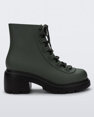 Product element, title Cosmo in Green/Black
 price €76,80