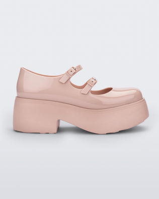 Product element, title Farah in Pink
 price €96,00