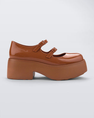 Product element, title Farah in Brown
 price €67,20