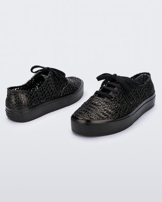 Product element, title Campana Sneaker in Black
 price €43,60