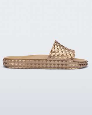 Product element, title Court Slide in Gold
 price €58,00