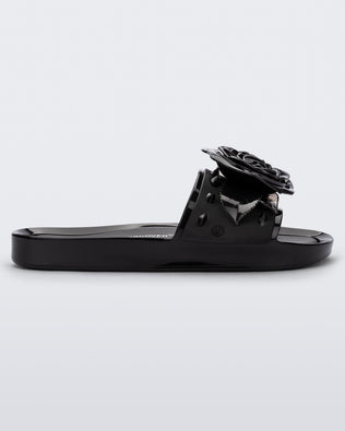 Product element, title Spikes Beach in Black
 price €80,00