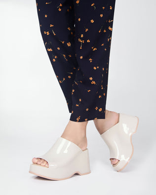 Product element, title Patty in Beige/Beige
 price €54,50