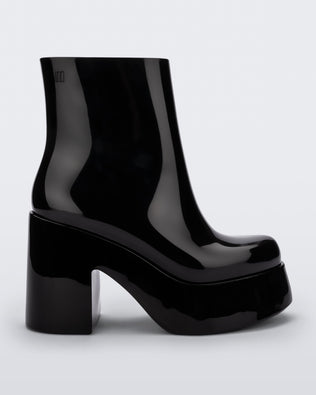 Product element, title Nubia in Black
 price €108,00