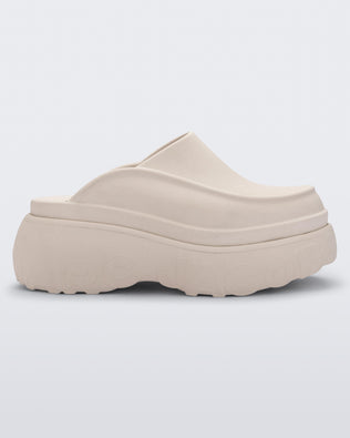 Product element, title Clog in Beige
 price €132,00