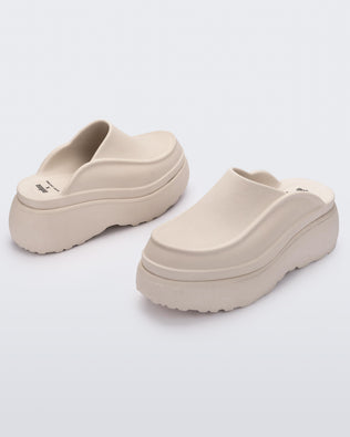 Product element, title Clog in Beige
 price €132,00