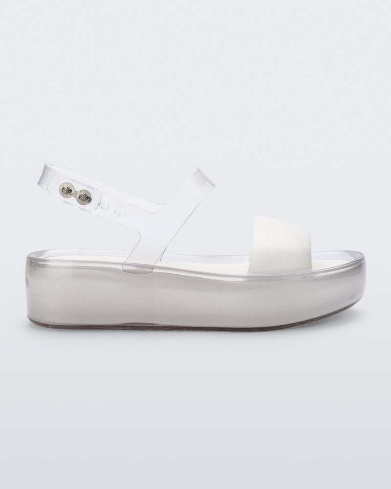Side view of a clear/white Float Platform.