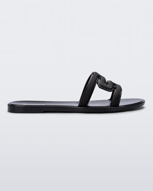 Product element, title M Slide in Black
 price €49,00