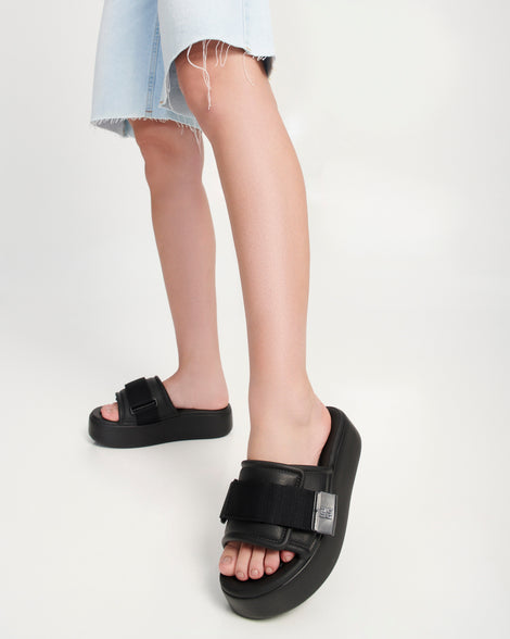 Melissa Free Fuzzy Slide Platform Black