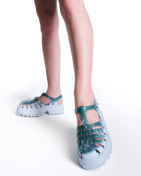 Possession Platform Sakura