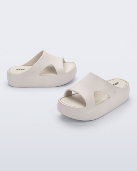 Melissa Free Cut Out Platform Beige