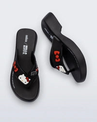 Flatform + Hello Kitty And Friends
