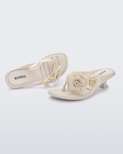 Kitten Heel Petals