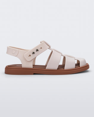 Product element, title Emma in Beige
 price €53,40