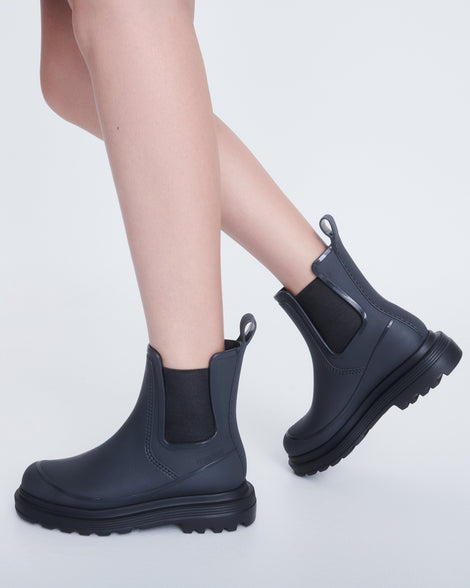 Noir Boot