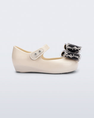 Product element, title Ultragirl Classic Bow in Beige/Black
 price €59,00