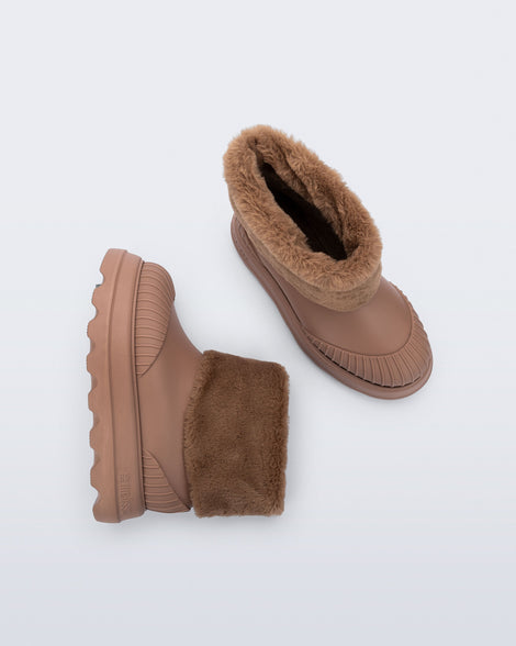 Top and side view of a pair of brown Warm Boot with fuzzy cuff and insole